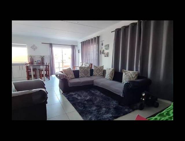 5 BEDROOM HOUSE FOR SALE IN DANA BAY